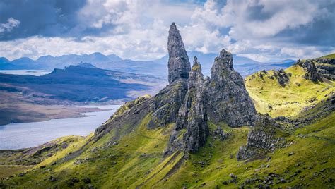 Old Man of Storr, Isle of Skye, Scotland [OC] [5036 × 2854] – NATUREFULLY