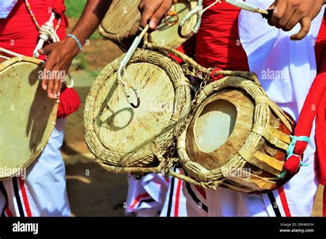 photographs of sri lankan traditional music instrument of geta beraya( geta drum Stock Photo - Alamy