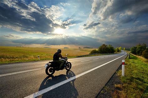 A BEGINNER’S GUIDE FOR MOTORCYCLE ERGONOMICS – Rush Travel