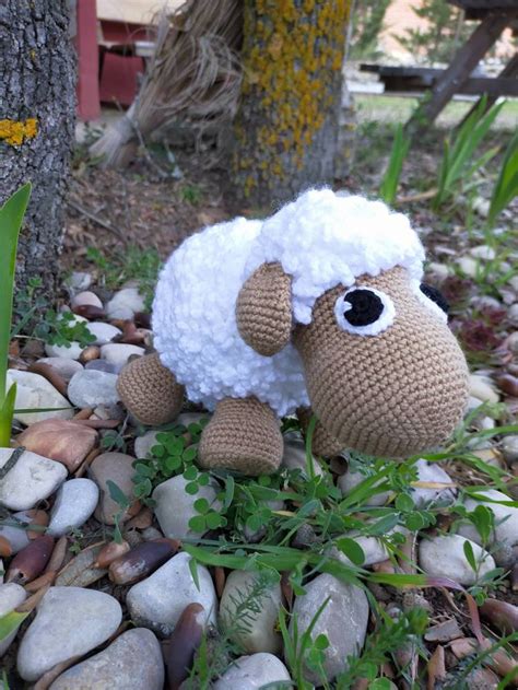 Amigurumi de ovejita a crochet. Crochet toy. Crochet sheep | Etsy