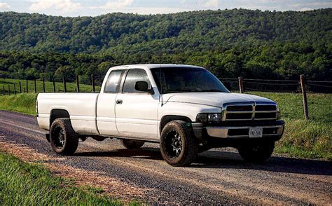 1995-dodge-ram-2500-cummins-925000-miles - The Fast Lane Truck