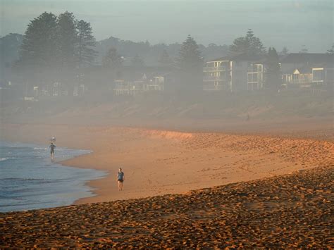 COVID-19 Sydney: 21 beaches closed due to coronavirus outbreak | Daily Telegraph