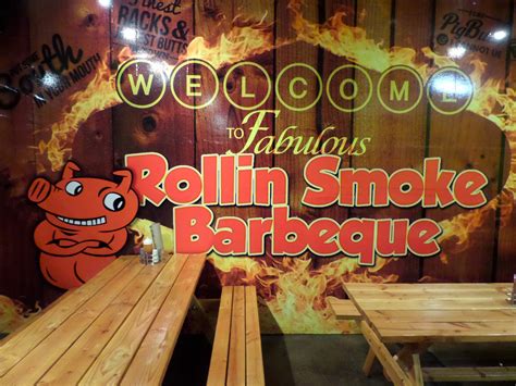 Rollin Smoke Barbeque Serving Up Vegas' Best BBQ | Family Vacation Hub