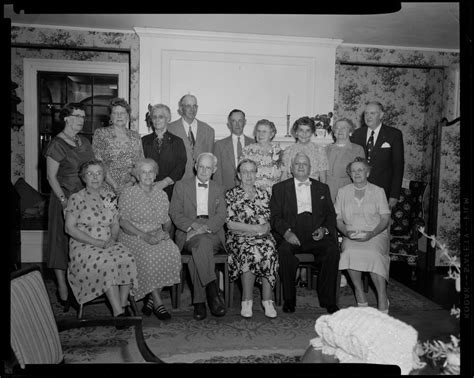 Barnstable High School class of 1904 at Cummaquid Hotel, Evert W ...