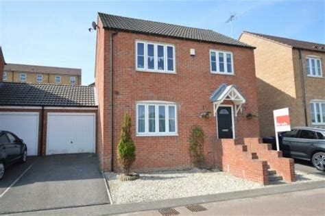 Properties For Sale in East Ardsley - Flats & Houses For Sale in East Ardsley - Rightmove