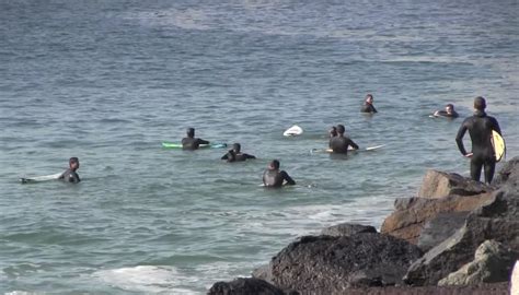 Surfing inside the south Mission Beach jetty channel | Mission Beach Pacific Ocean Boardwalk Bay ...