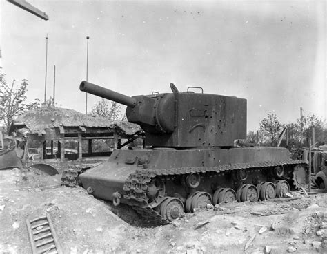 KV2 tank in Essen Germany 1945 | World War Photos