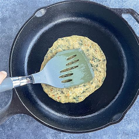 Methi Paratha - Cook With Manali