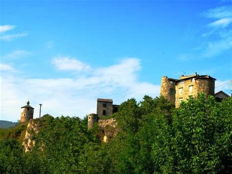 Best Pyrenees Photos: Castle - Niaux - Pyrenees - France