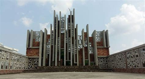 Project: Shohid Minar at Sylhet Agricultural University