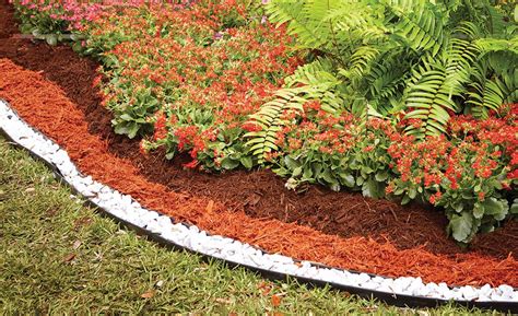 How to Mulch Your Yard - The Home Depot