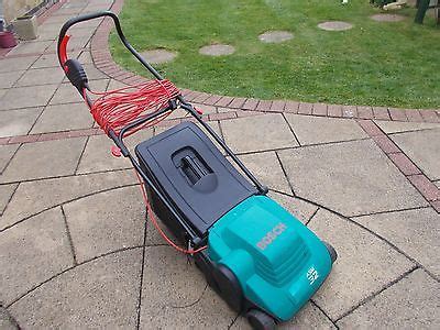 Bosch Electric Cylinder Lawnmower 32cm | Lawnmowers Shop