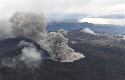 One of world's largest volcanoes erupts in Japan - CBS News