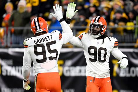 Cleveland Browns: Browns' Jadeveon Clowney issues public apology to Myles Garrett in wake of ...