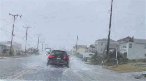 Outer Banks beaches taking a pounding as impacts of Ian are felt