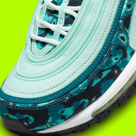 Nike Air Max 97 Green Camo DX3366-300 | SneakerNews.com