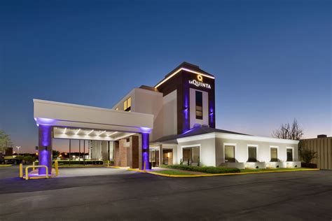 La Quinta Inn & Suites by Wyndham Dothan | Dothan, AL Hotels