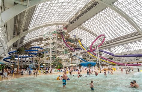 Largest Indoor Water Parks In The World With Photos Touropia ...