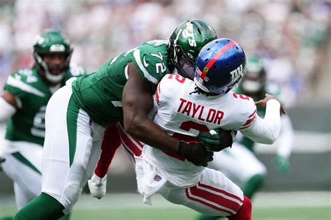 Giants QB Tyrod Taylor leaves game vs. Jets with back injury - National ...