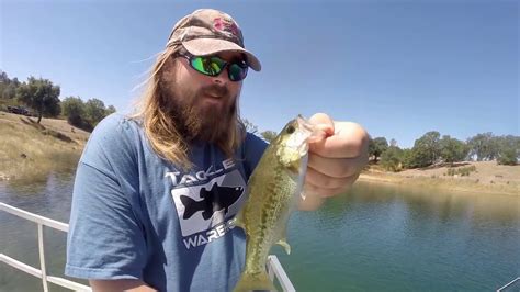 Lake Pardee Bass Fishing June Summer Fun Fishing in the Heat Largemouth ...