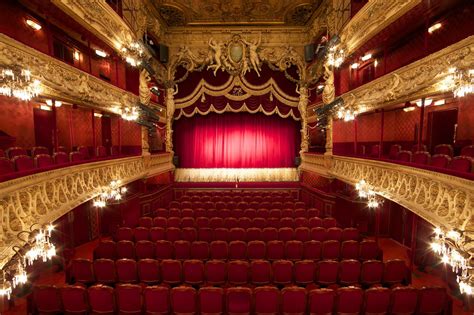 Théâtre du Palais-Royal, Paris. | Theatre interior, London photos, Theatre room