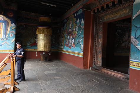 Punakha Dzong | The Most Picturesque Dzong in Bhutan - My Travel Frames