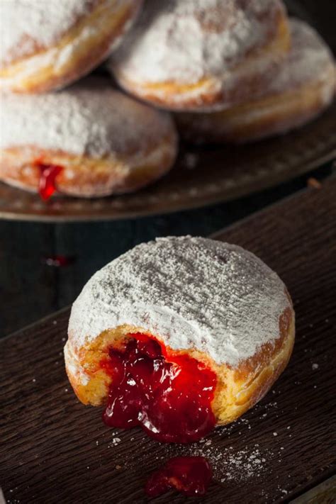 You Won’t Believe How Beautiful These Polish Desserts Are - Oh, and they Taste Delicious, Too!