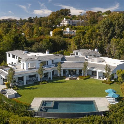 See Inside Jennifer Lopez and Ben Affleck's $86.7 Million Home