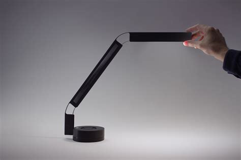 A High Performance LED Task Light - Design Milk