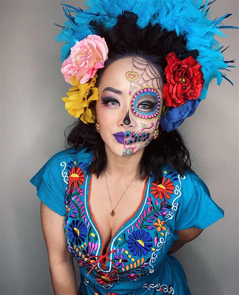 Happy Día de los Muertos! My makeup for Day of the Dead :) : r/pics