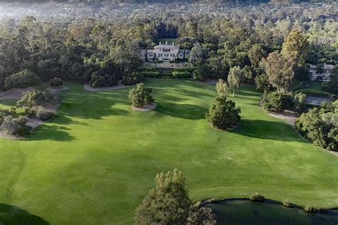 Inside Oprah Winfrey’s Sprawling Estate in Montecito