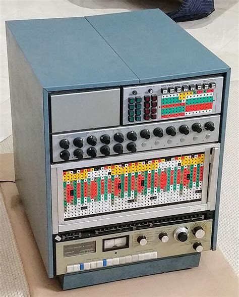 Reverse-engineering precision op amps from a 1969 analog computer