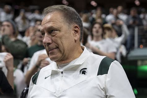 Izzo discusses narrow loss to Purdue, Hall's injury status and matchup ...