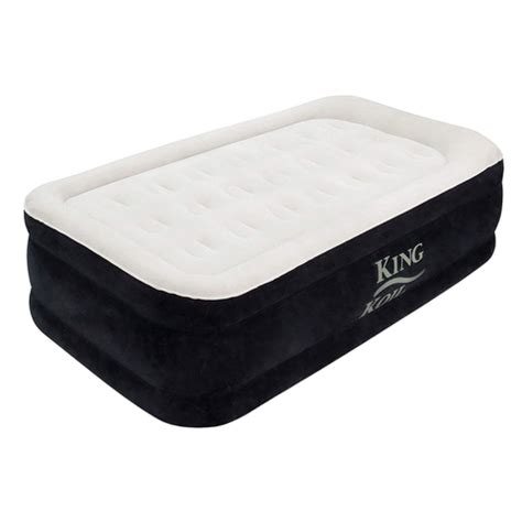 7 Best Air Mattresses for 2021 - Comfortable Air Beds With Pumps