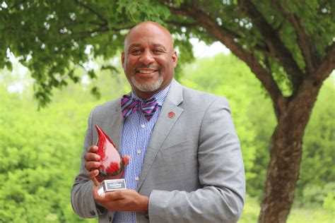 Dr. Hudson Receives UNCF-TCEE Humanitarian Award