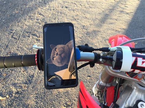 TESTED: QUAD LOCK MOTORCYCLE MOUNT — thedirt.co.nz