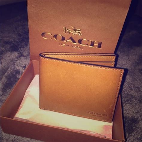 Coach Gift Box For Wallet - bmp-spatula