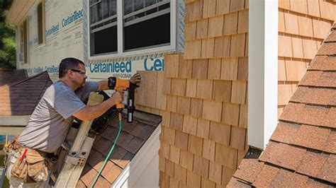 Fitting Cedar Shingles / Waska Installation Guilds To A Prefect Install : Wall shingle sizes and ...