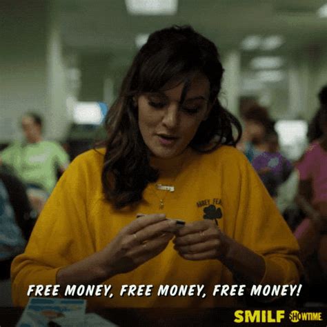 Money Please Free Money GIF - MoneyPlease FreeMoney Card - Discover & Share GIFs