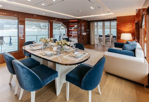 Bering Yachts Reveals Interior Images of B92 | YATCO