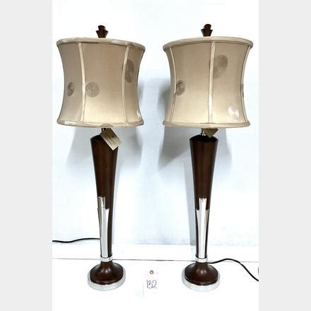 PAIR OF UTTERMOST LIGHTING LAMPS | Teel Auctions