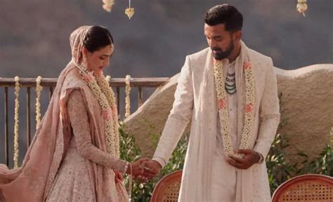 KL Rahul and Athiya Shetty get hitched! Stunning wedding pictures out