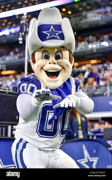 Arlington, Texas, USANovember 30th, 2017:.Dallas Cowboys mascot Rowdy Stock Photo: 166899540 - Alamy