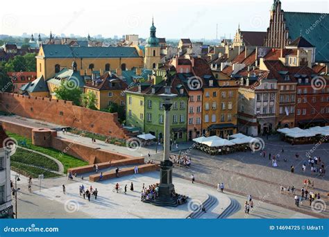 Castle square in Warsaw stock image. Image of famous - 14694725