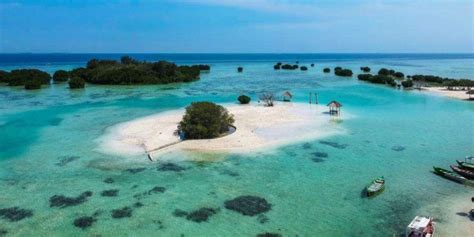 Pulau Pari Jakarta - Daya Tarik, Aktivitas Liburan, Lokasi & Biaya Wisata - Pesisir