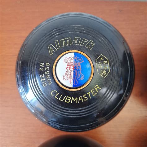 Almark Clubmaster Lawn Bowls Size 3 Medium Set of 4 Very Good Condition | eBay