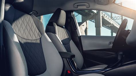 What is the interior of the 2021 Toyota Corolla like? | Pauly Toyota