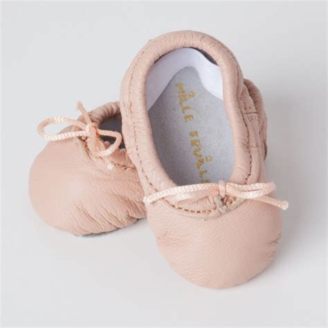 baby ballet shoes - Newborn Baby Ballet Slippers - Classic prima Ballerina Pink leather shoes ...