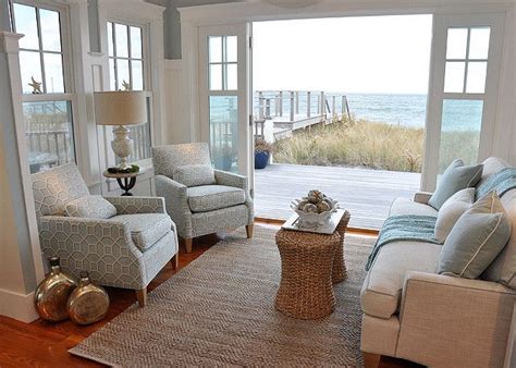 20+ Small Beach Cottage Interiors – The Urban Decor