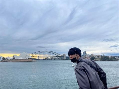 문빈 on Instagram: "🇦🇺" | Instagram update, Astro, Moon bin